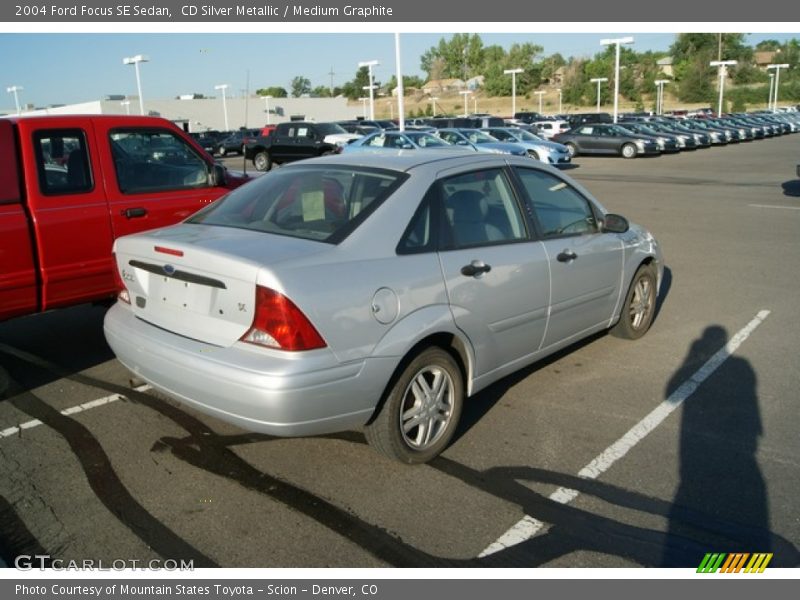 CD Silver Metallic / Medium Graphite 2004 Ford Focus SE Sedan