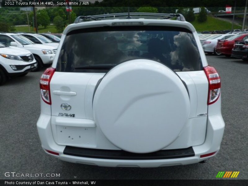 Super White / Ash 2012 Toyota RAV4 I4 4WD