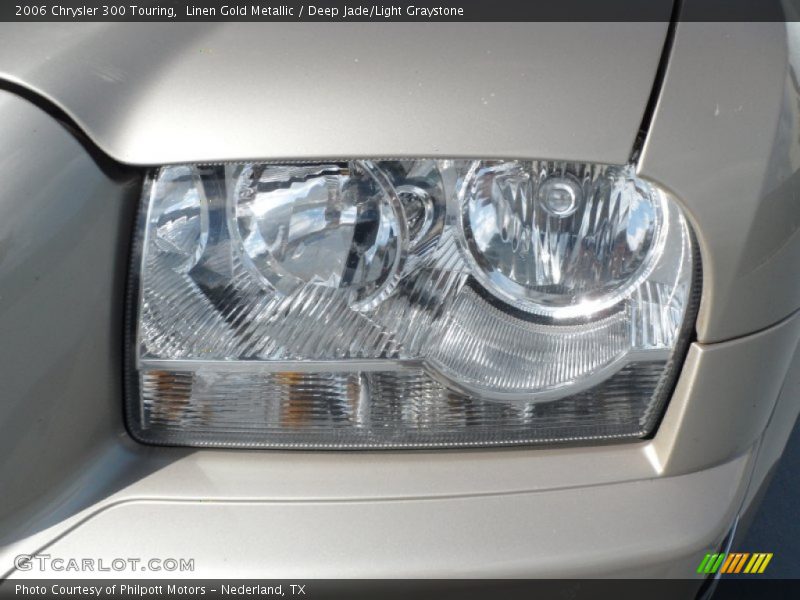 Linen Gold Metallic / Deep Jade/Light Graystone 2006 Chrysler 300 Touring