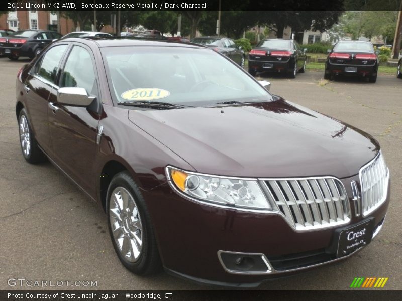 Bordeaux Reserve Metallic / Dark Charcoal 2011 Lincoln MKZ AWD