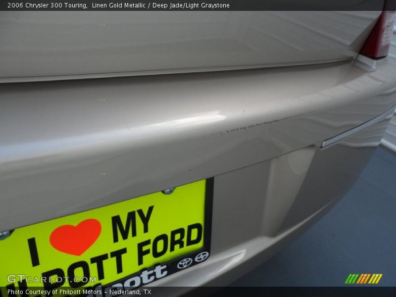 Linen Gold Metallic / Deep Jade/Light Graystone 2006 Chrysler 300 Touring