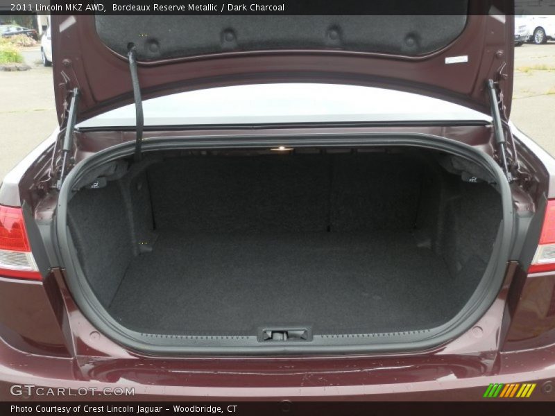  2011 MKZ AWD Trunk