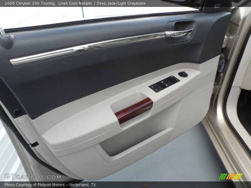 Linen Gold Metallic / Deep Jade/Light Graystone 2006 Chrysler 300 Touring