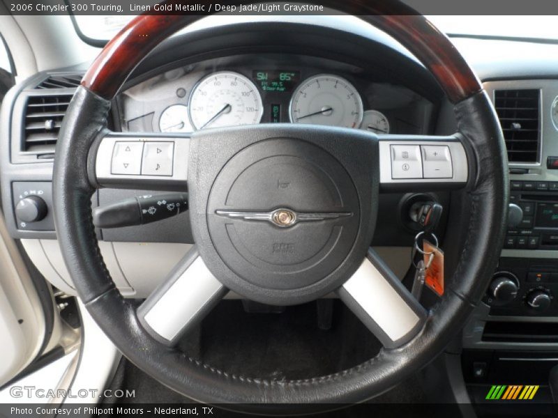 Linen Gold Metallic / Deep Jade/Light Graystone 2006 Chrysler 300 Touring
