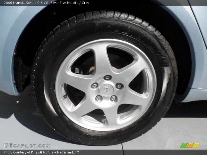  2006 Sonata GLS V6 Wheel