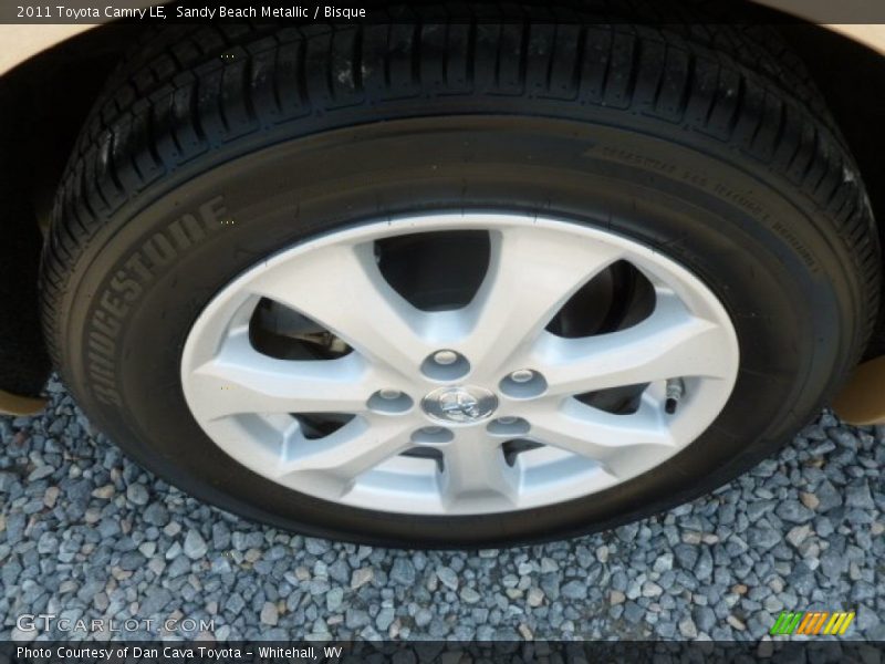 Sandy Beach Metallic / Bisque 2011 Toyota Camry LE