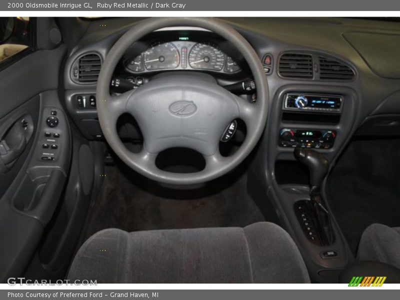 Ruby Red Metallic / Dark Gray 2000 Oldsmobile Intrigue GL