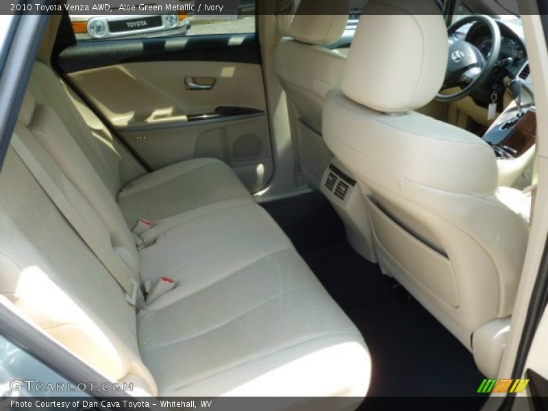 Rear Seat of 2010 Venza AWD