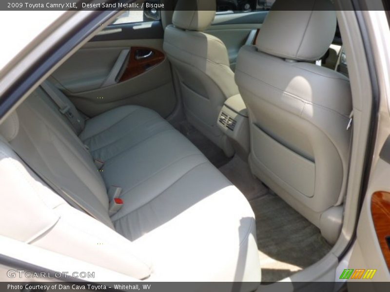 Desert Sand Metallic / Bisque 2009 Toyota Camry XLE
