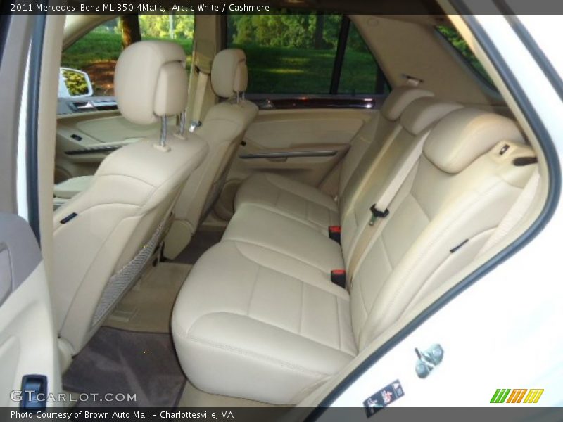 Arctic White / Cashmere 2011 Mercedes-Benz ML 350 4Matic