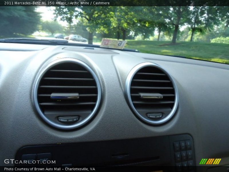 Arctic White / Cashmere 2011 Mercedes-Benz ML 350 4Matic