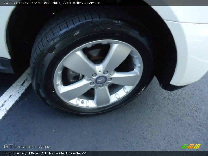 Arctic White / Cashmere 2011 Mercedes-Benz ML 350 4Matic