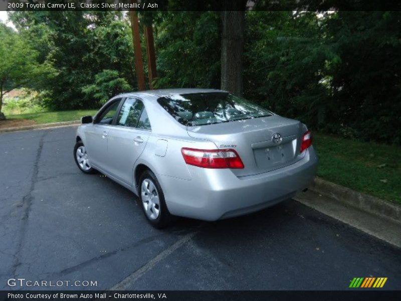 Classic Silver Metallic / Ash 2009 Toyota Camry LE