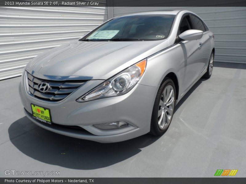 Radiant Silver / Gray 2013 Hyundai Sonata SE 2.0T