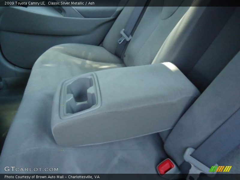 Classic Silver Metallic / Ash 2009 Toyota Camry LE