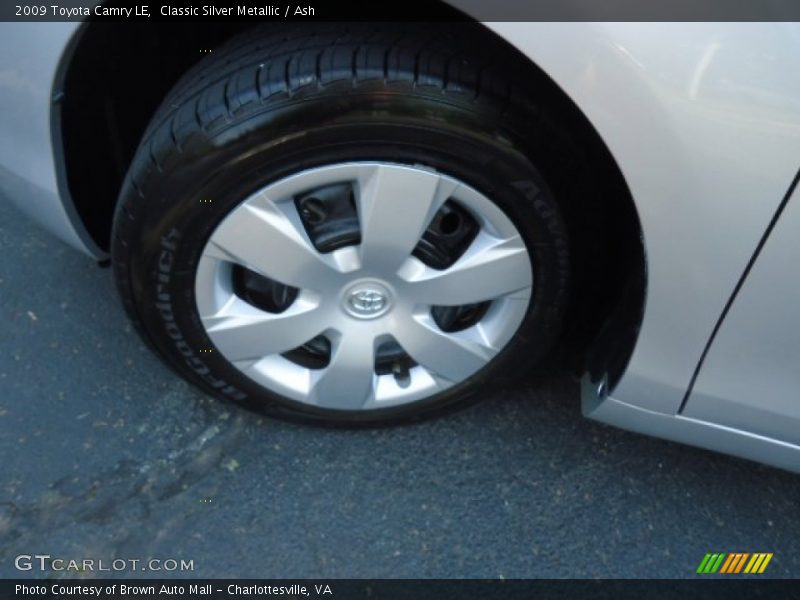 Classic Silver Metallic / Ash 2009 Toyota Camry LE