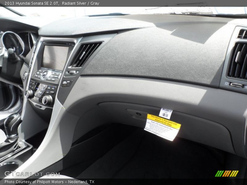 Radiant Silver / Gray 2013 Hyundai Sonata SE 2.0T
