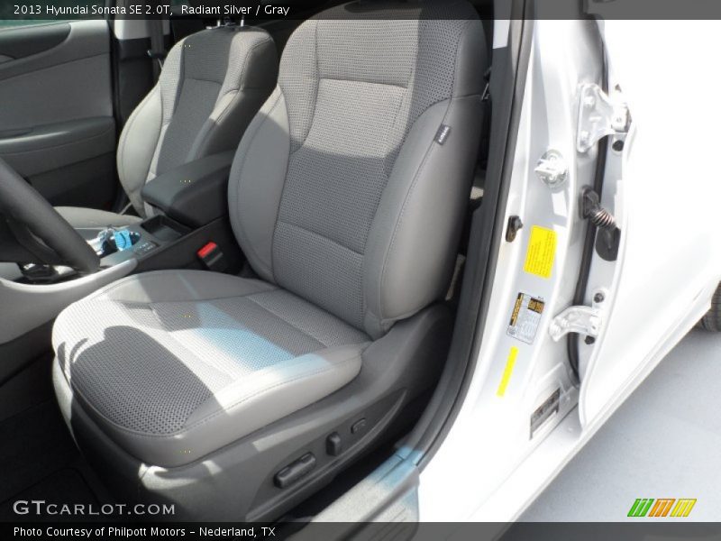Radiant Silver / Gray 2013 Hyundai Sonata SE 2.0T