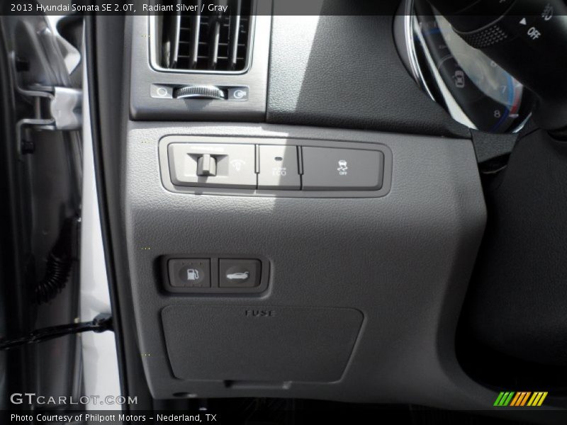 Radiant Silver / Gray 2013 Hyundai Sonata SE 2.0T