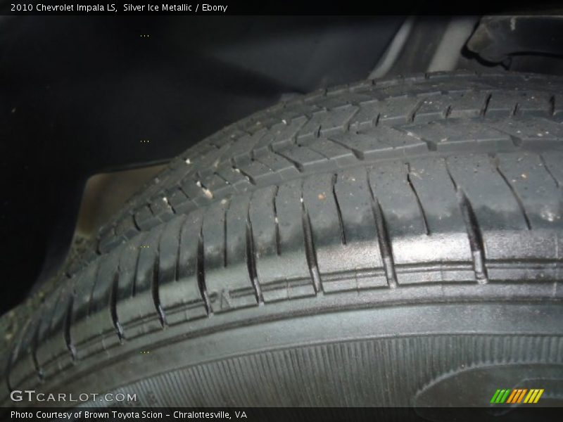 Silver Ice Metallic / Ebony 2010 Chevrolet Impala LS