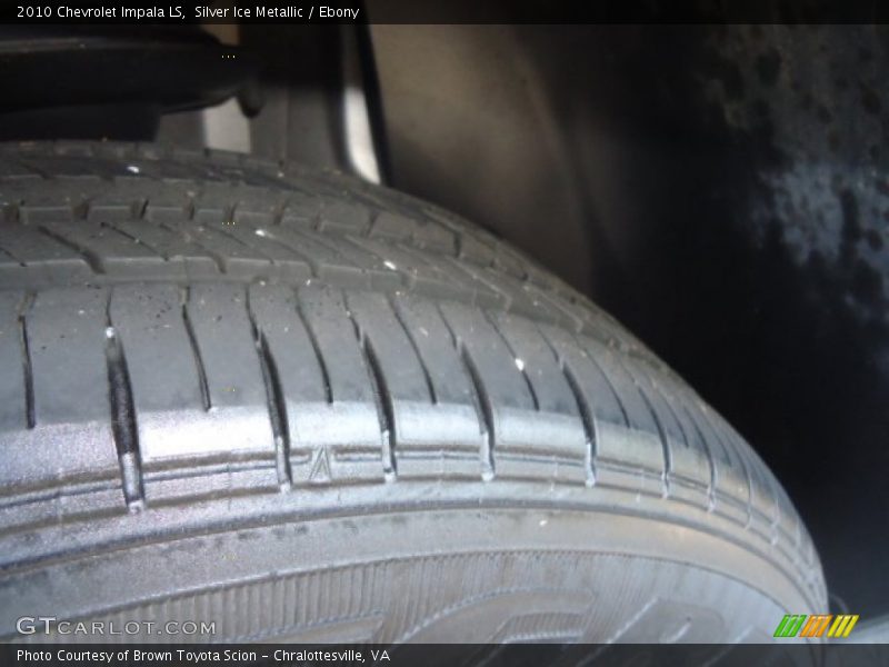 Silver Ice Metallic / Ebony 2010 Chevrolet Impala LS