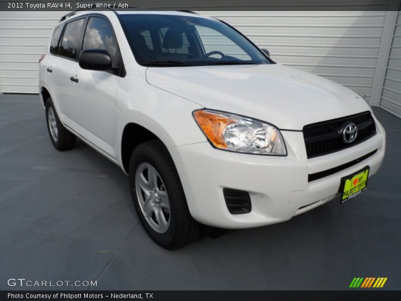 Super White / Ash 2012 Toyota RAV4 I4