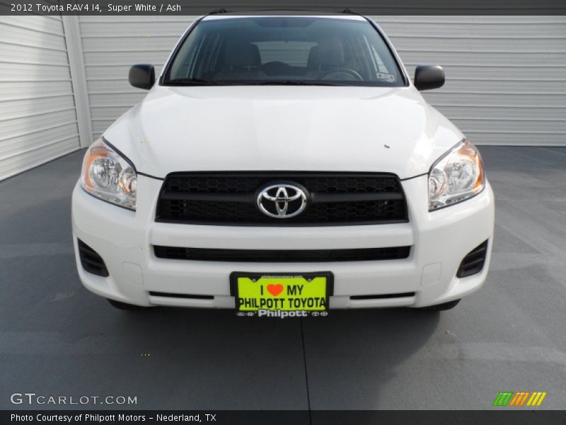 Super White / Ash 2012 Toyota RAV4 I4