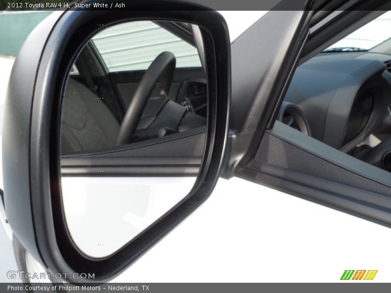 Super White / Ash 2012 Toyota RAV4 I4