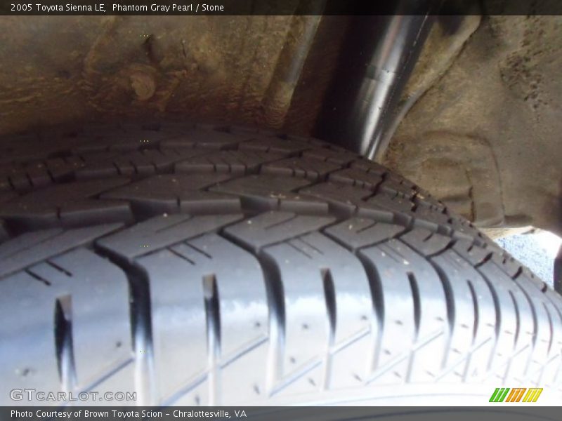 Phantom Gray Pearl / Stone 2005 Toyota Sienna LE