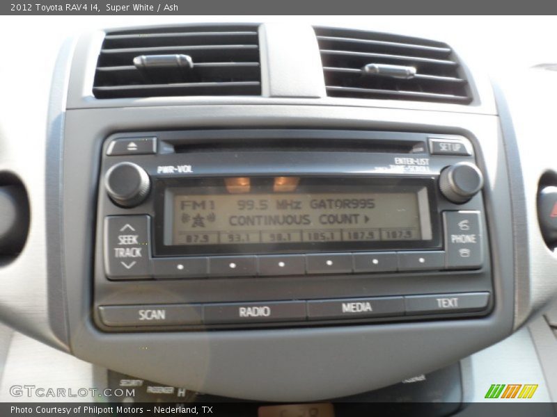 Super White / Ash 2012 Toyota RAV4 I4