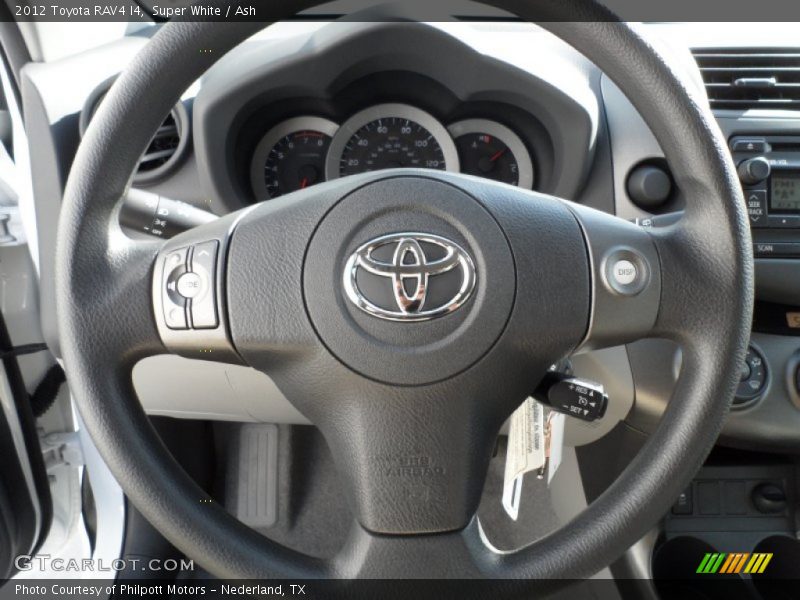 Super White / Ash 2012 Toyota RAV4 I4