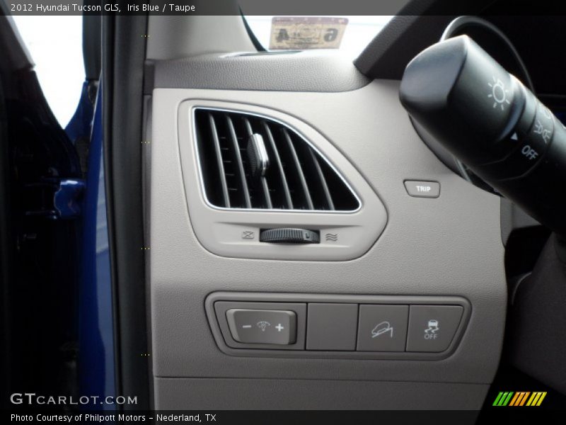 Iris Blue / Taupe 2012 Hyundai Tucson GLS