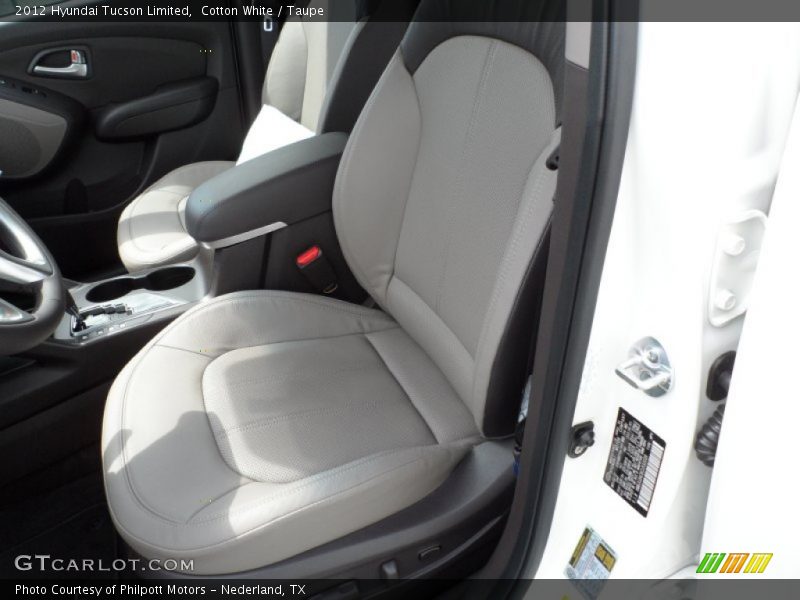 Cotton White / Taupe 2012 Hyundai Tucson Limited