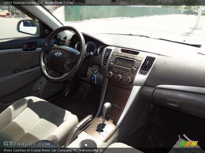 Bright Silver / Gray 2009 Hyundai Sonata GLS