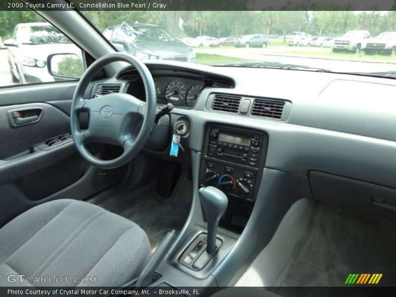 Constellation Blue Pearl / Gray 2000 Toyota Camry LE