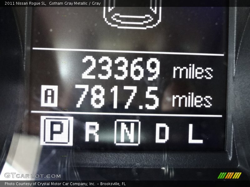 Gotham Gray Metallic / Gray 2011 Nissan Rogue SL