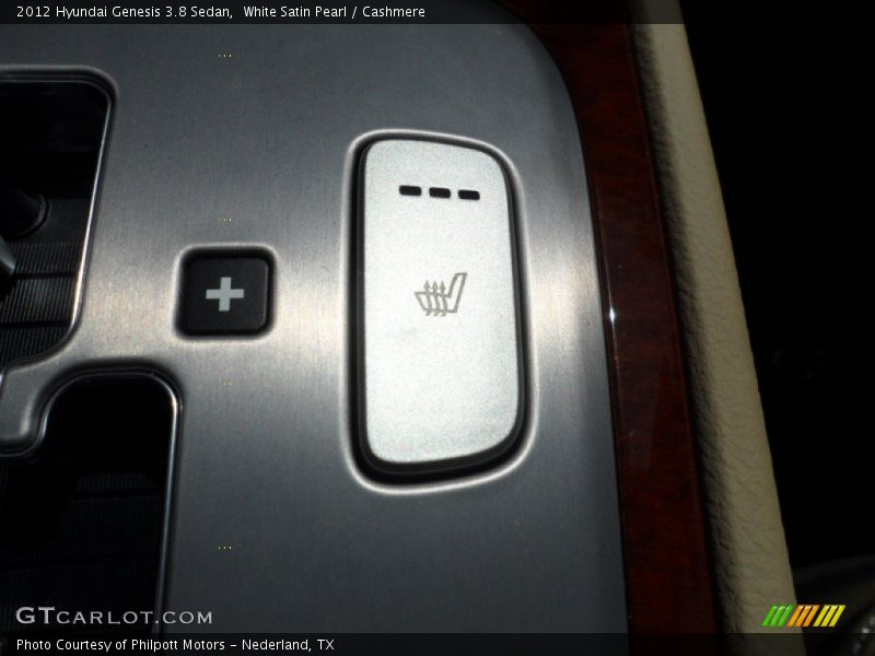 White Satin Pearl / Cashmere 2012 Hyundai Genesis 3.8 Sedan