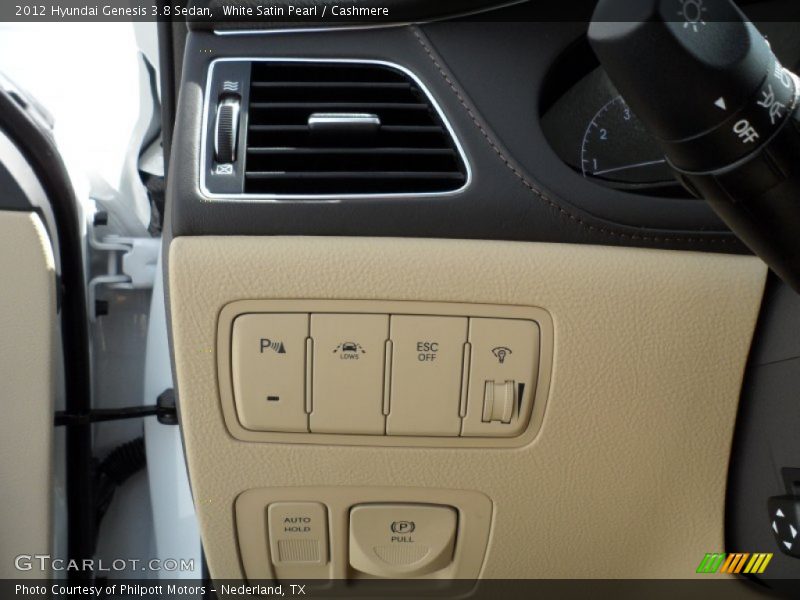 White Satin Pearl / Cashmere 2012 Hyundai Genesis 3.8 Sedan