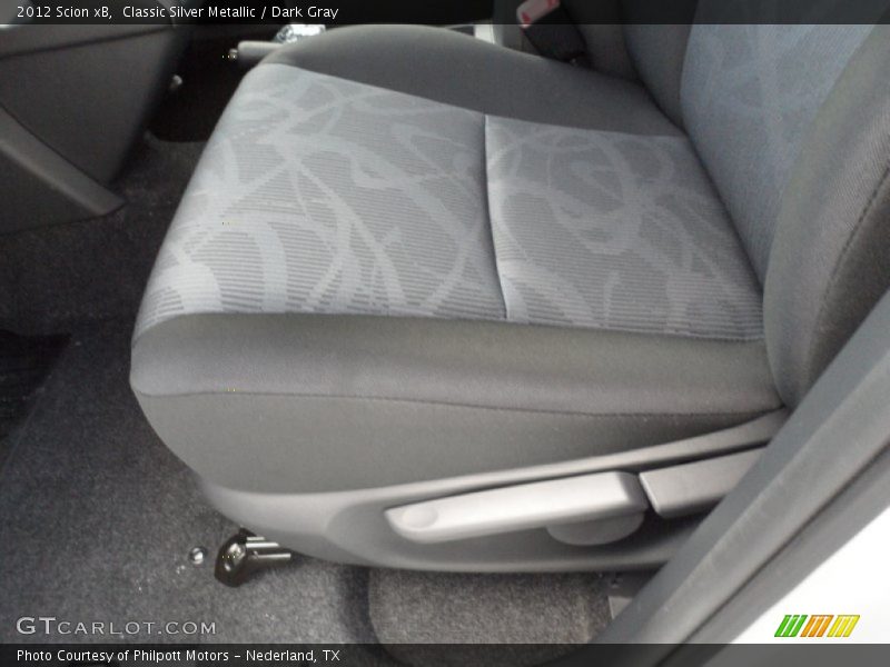 Classic Silver Metallic / Dark Gray 2012 Scion xB