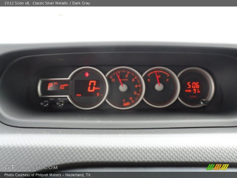 Classic Silver Metallic / Dark Gray 2012 Scion xB