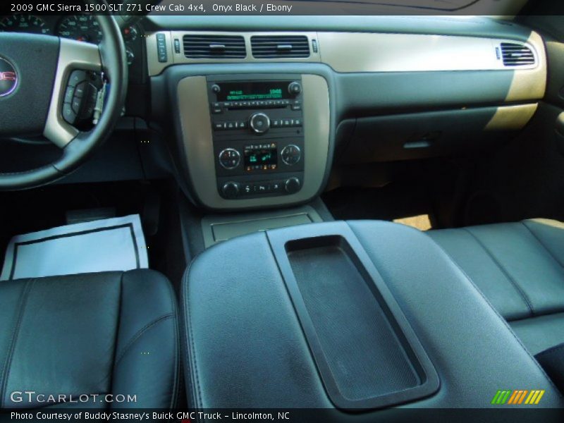 Onyx Black / Ebony 2009 GMC Sierra 1500 SLT Z71 Crew Cab 4x4