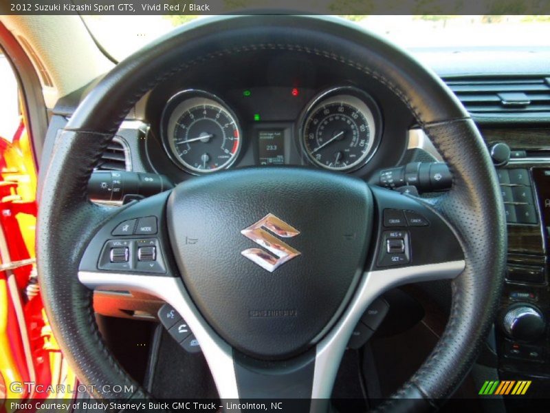 Vivid Red / Black 2012 Suzuki Kizashi Sport GTS