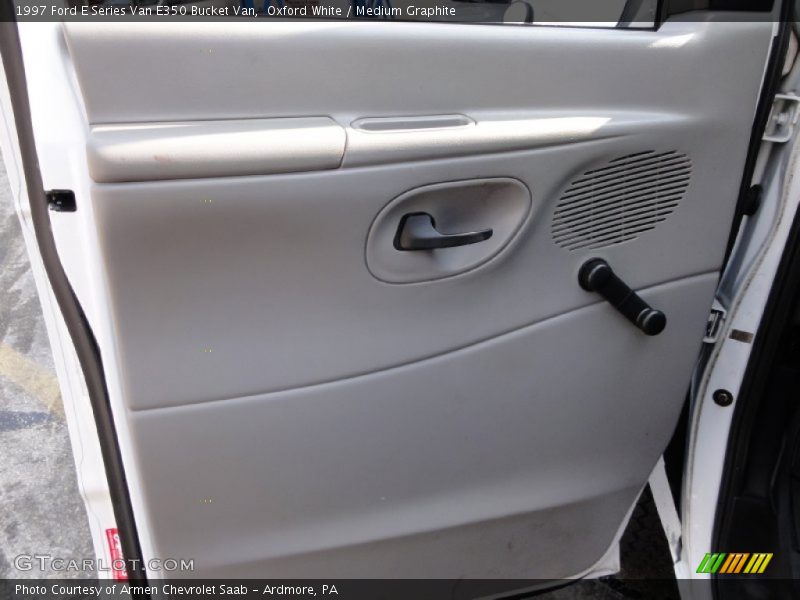 Oxford White / Medium Graphite 1997 Ford E Series Van E350 Bucket Van