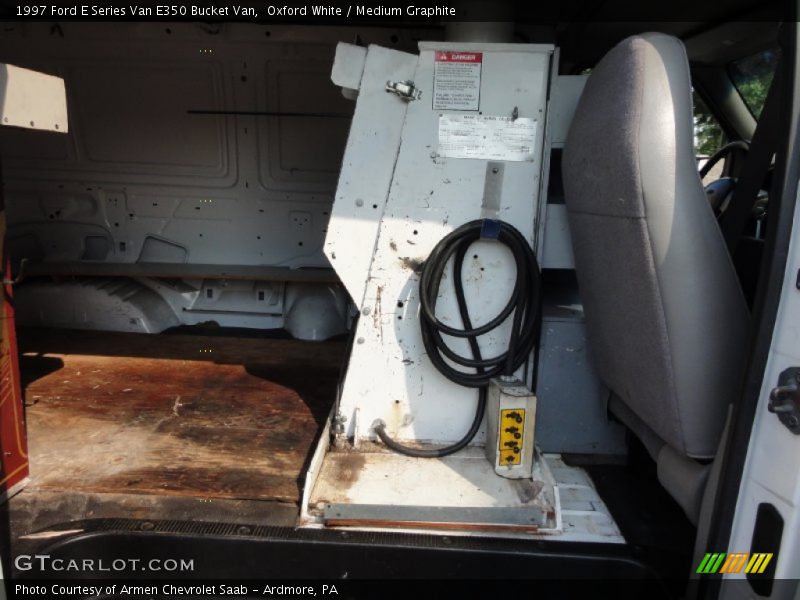 Oxford White / Medium Graphite 1997 Ford E Series Van E350 Bucket Van