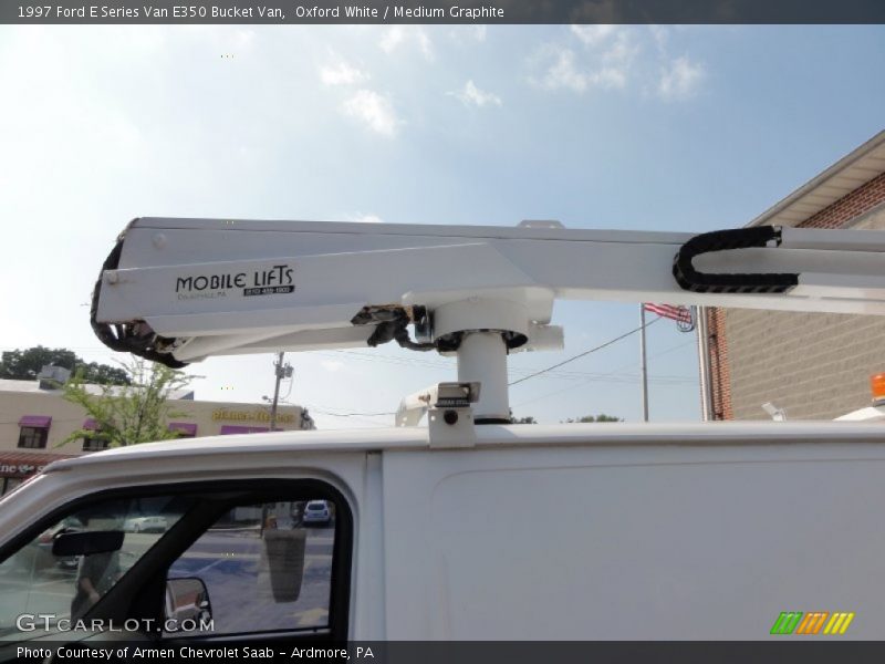 Oxford White / Medium Graphite 1997 Ford E Series Van E350 Bucket Van