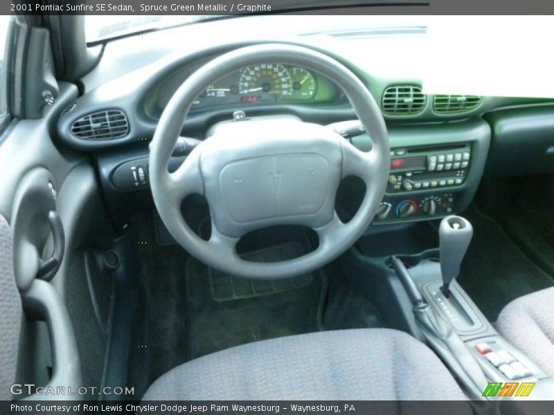 Spruce Green Metallic / Graphite 2001 Pontiac Sunfire SE Sedan