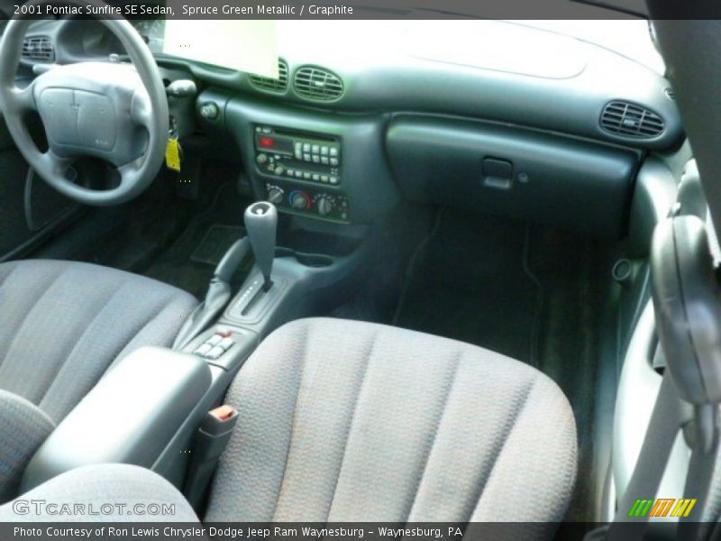 Spruce Green Metallic / Graphite 2001 Pontiac Sunfire SE Sedan