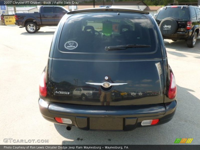Black / Pastel Slate Gray 2007 Chrysler PT Cruiser