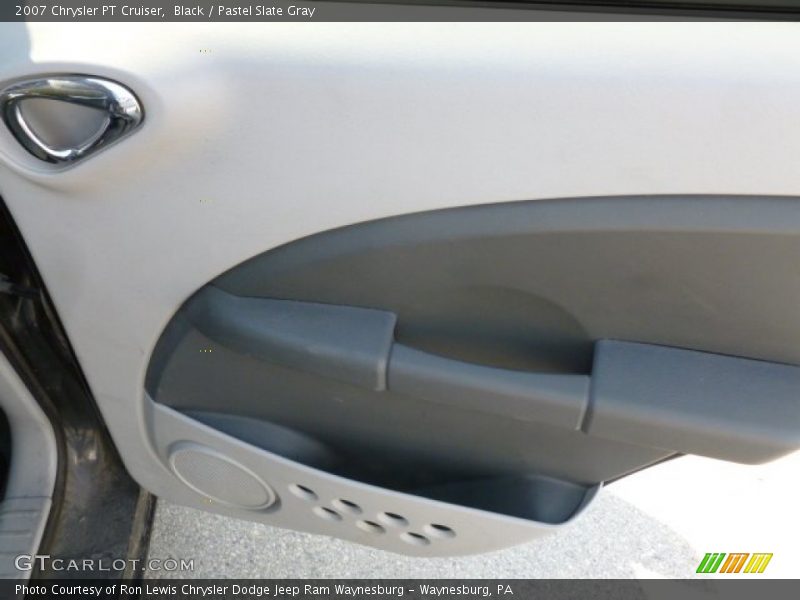 Black / Pastel Slate Gray 2007 Chrysler PT Cruiser