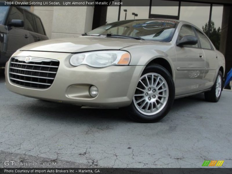 Light Almond Pearl Metallic / Taupe 2004 Chrysler Sebring LXi Sedan